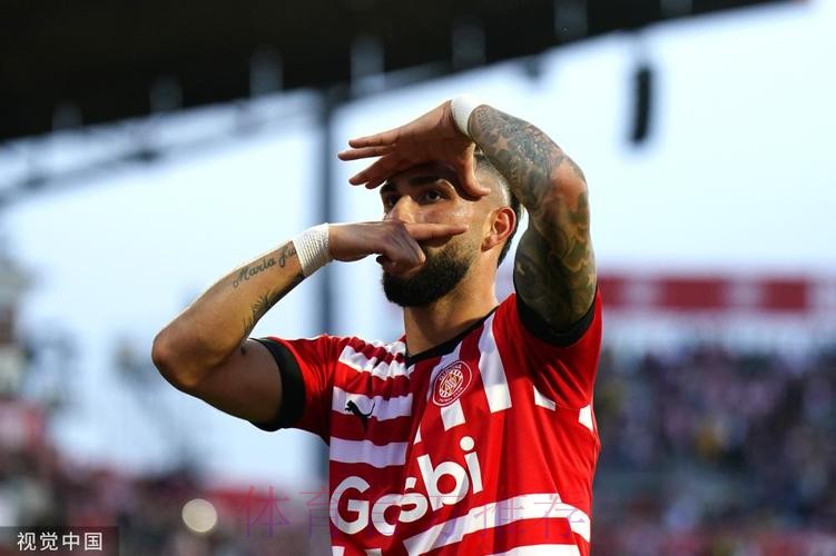 维尼修斯成近13年连续4场西甲破门最年轻皇马球员